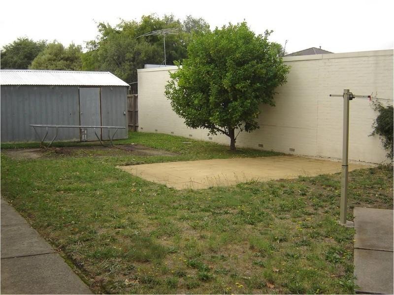 3 Winston Court, Blackburn South VIC 3130