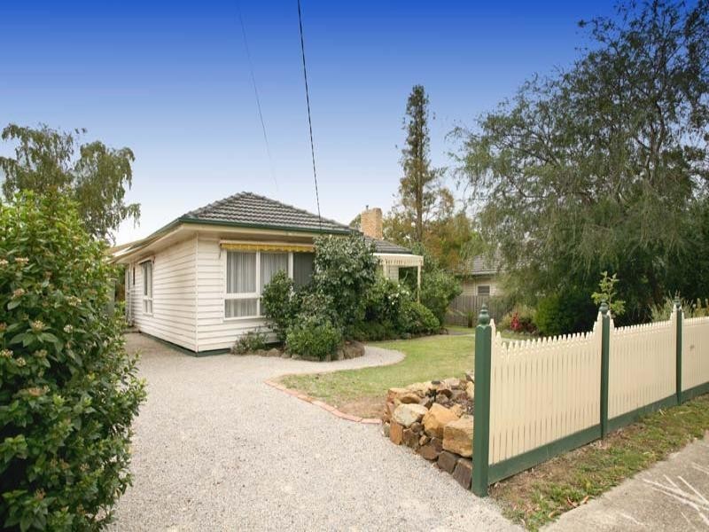 5 Brae Grove, Nunawading VIC 3131