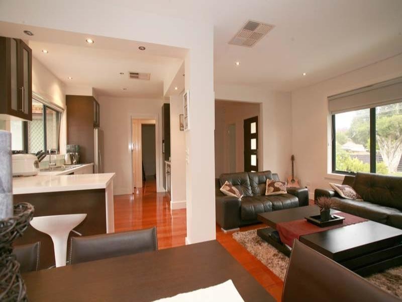 15 Quentin Street, Forest Hill VIC 3131