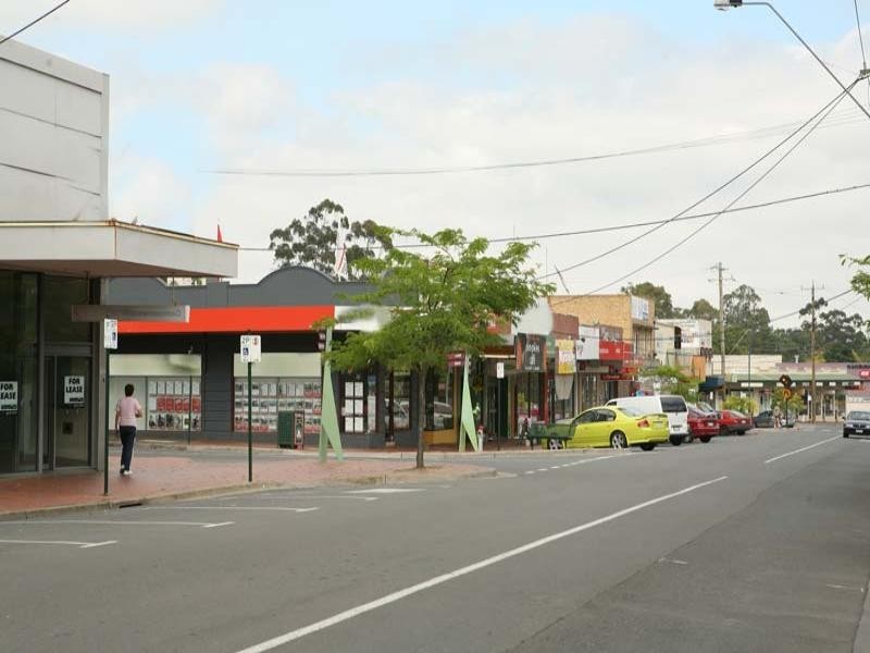 4 Queen Street, Blackburn VIC 3130