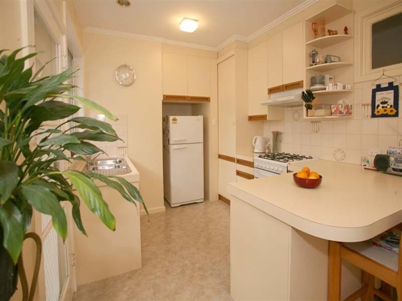 8 Jeffery Street, Blackburn VIC 3130