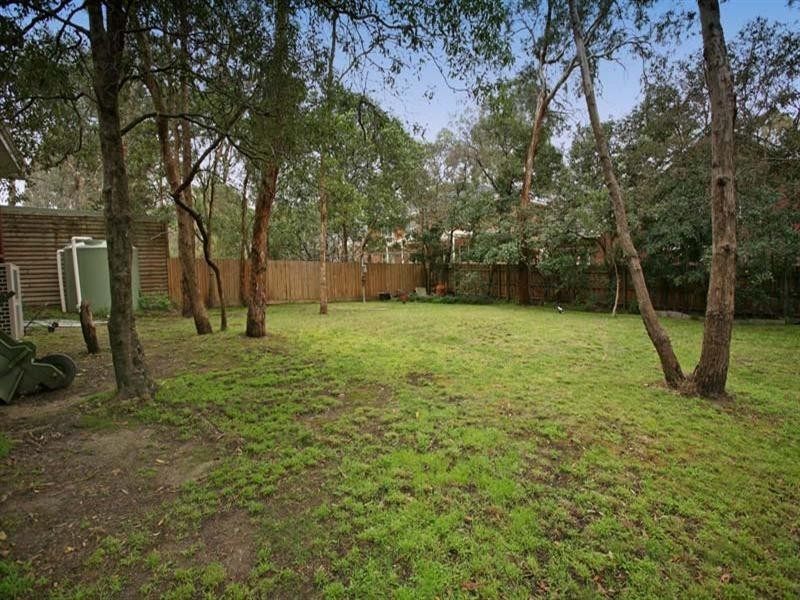 8 Jeffery Street, Blackburn VIC 3130