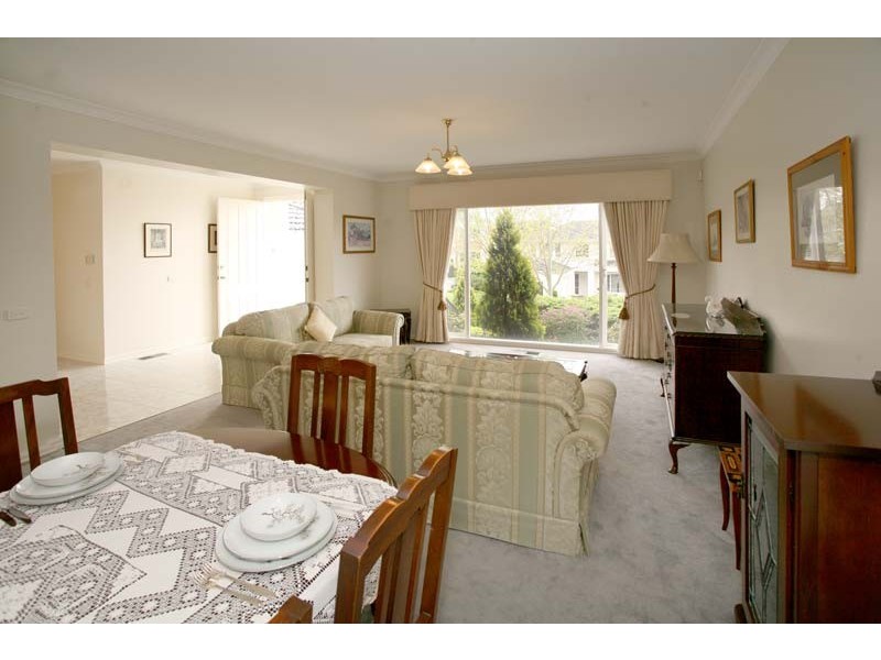8 Galovac Close, Donvale VIC 3111