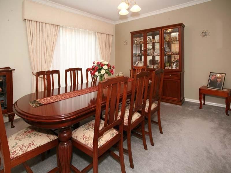 8 Galovac Close, Donvale VIC 3111