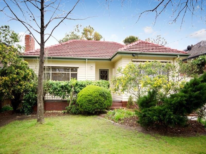 11 Pope Road, Blackburn VIC 3130