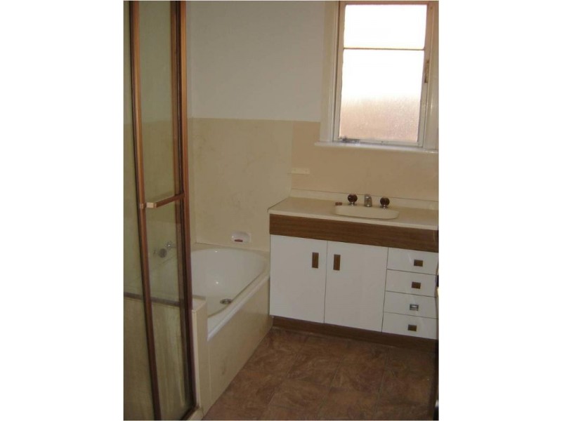 11 Pope Road, Blackburn VIC 3130