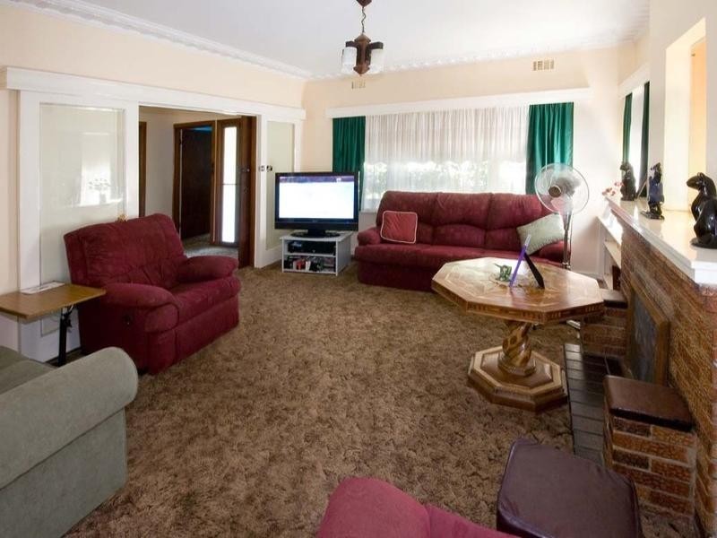 125 Main Street, Blackburn VIC 3130