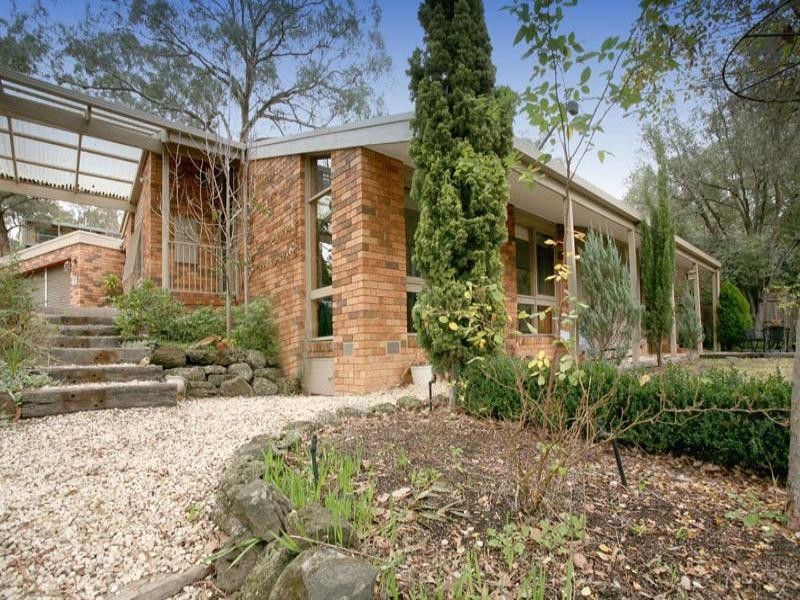 15 Fossickers Way, Warrandyte VIC 3113