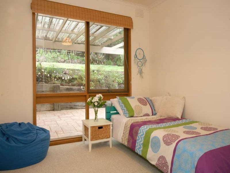 15 Fossickers Way, Warrandyte VIC 3113