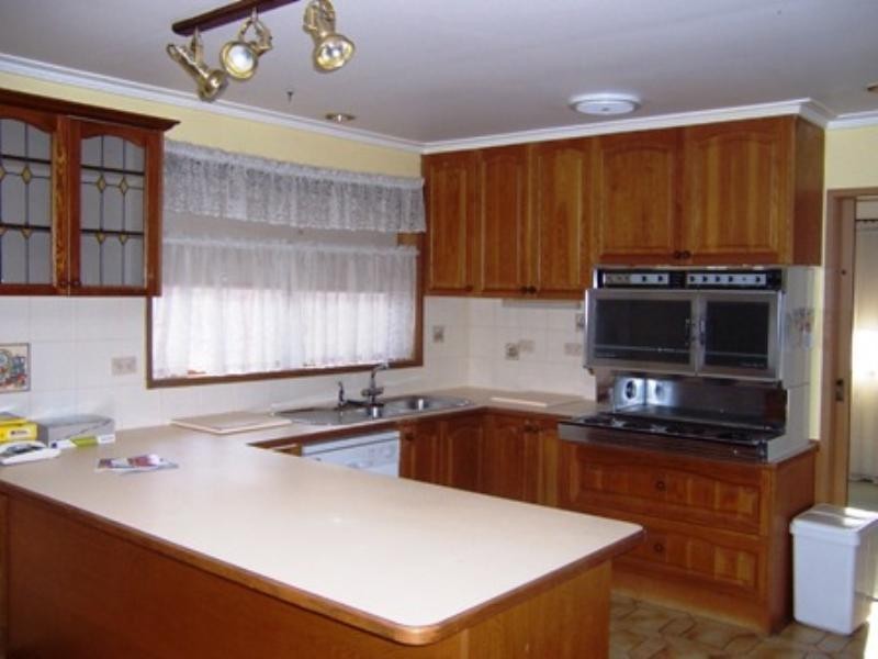 4 Livingstone Road, Vermont South VIC 3133