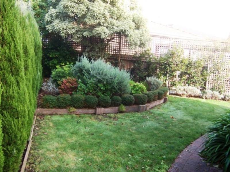 4 Livingstone Road, Vermont South VIC 3133