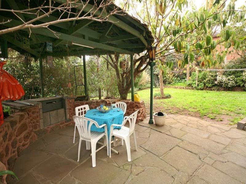 47 Golden Way, Bulleen VIC 3105