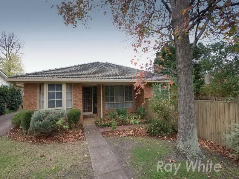 1/9 Game Street, Blackburn VIC 3130