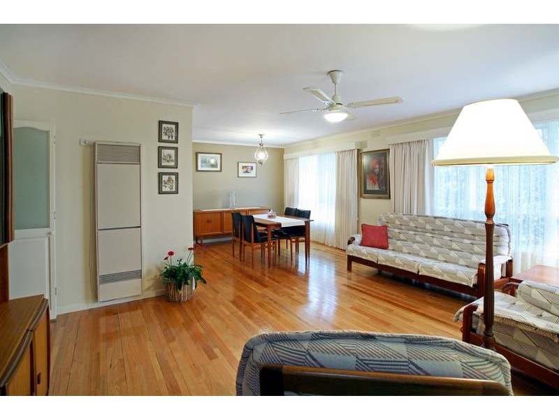 8 Mahala Court, Blackburn South VIC 3130