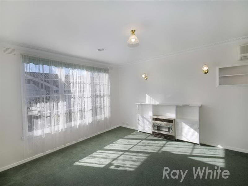 2/94 Main Street, Blackburn VIC 3130
