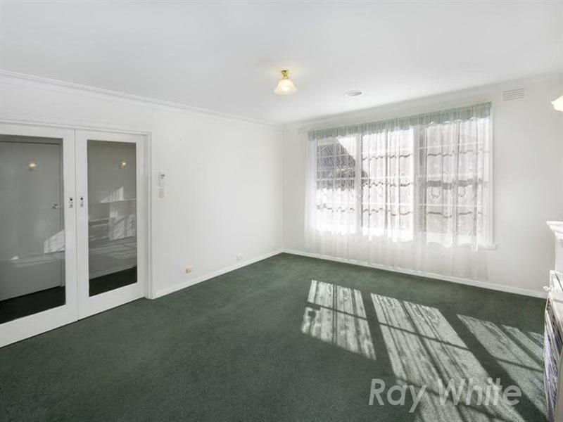 2/94 Main Street, Blackburn VIC 3130