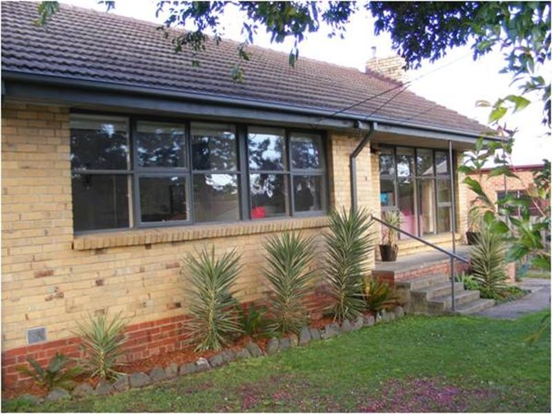 11 Ashmore Road, Forest Hill VIC 3131