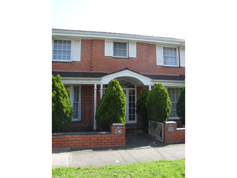 4 Blake Street, Blackburn North VIC 3130