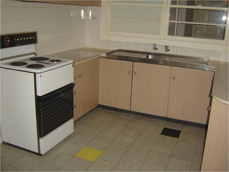 4 Queen Street, Blackburn VIC 3130