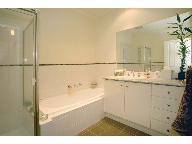 U4, 17 Milne Street, Mitcham VIC 3132