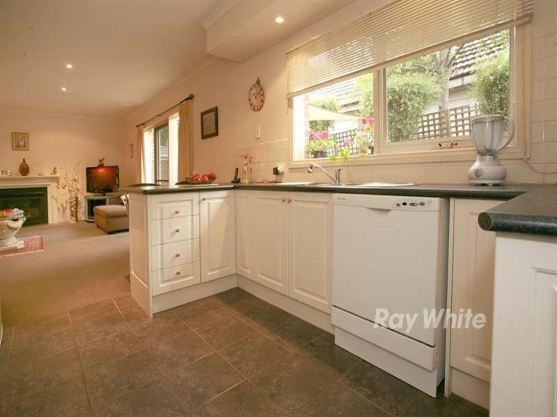 2/1 West Street, Nunawading VIC 3131