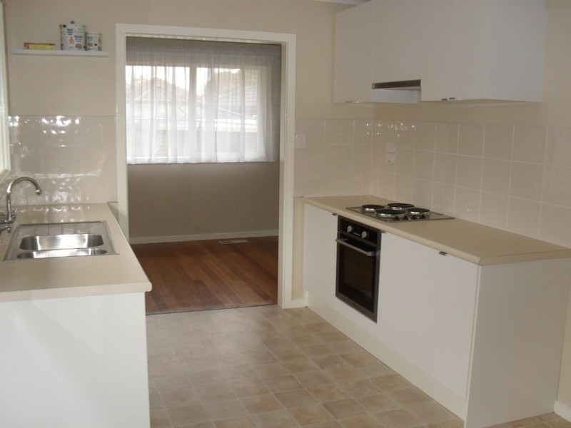 12 Bronwyn Court, Blackburn South VIC 3130