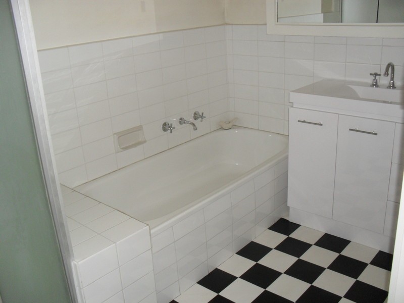 12 Bronwyn Court, Blackburn South VIC 3130