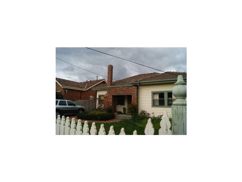 3 Queen Street, Blackburn VIC 3130