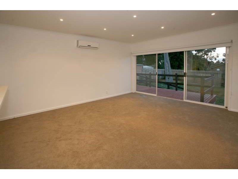 7 Romoly Drive, Forest Hill VIC 3131