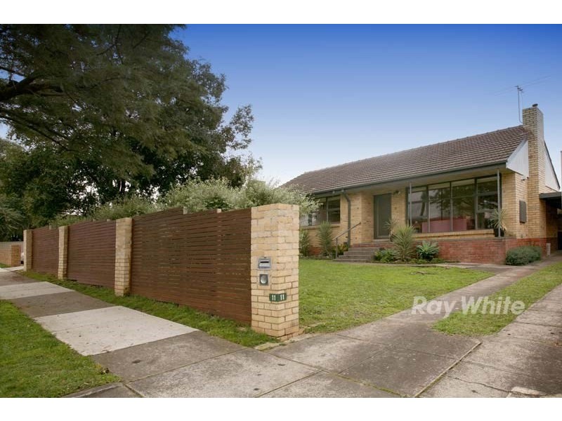 11 Ashmore Road, Forest Hill VIC 3131