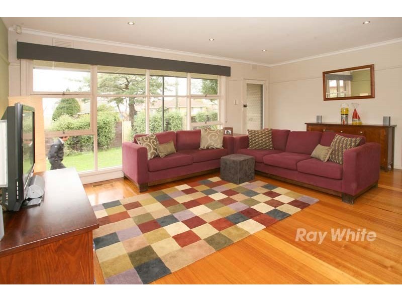 11 Ashmore Road, Forest Hill VIC 3131