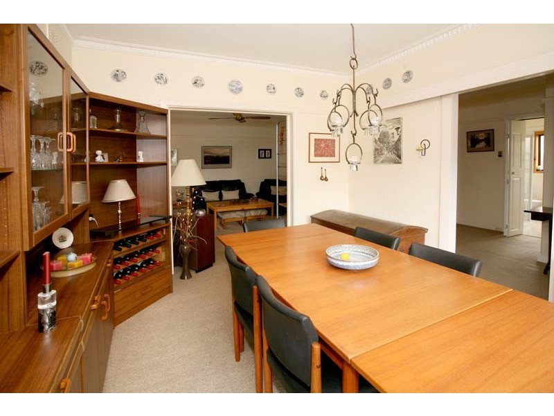 54 O’Shannessy Street, Nunawading VIC 3131