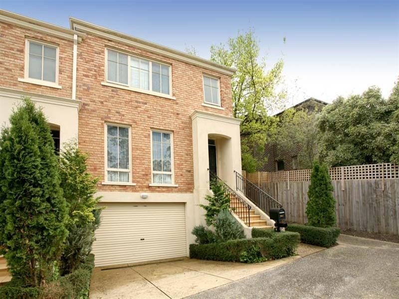 8 The Terrace, Blackburn VIC 3130