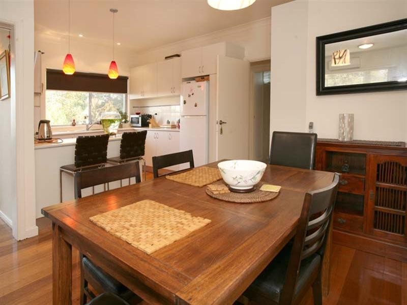 7 Alawara Court, Burwood East VIC 3151