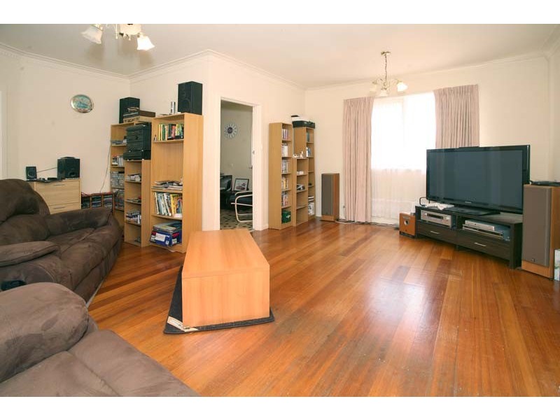 5 Norma Road, Forest Hill VIC 3131