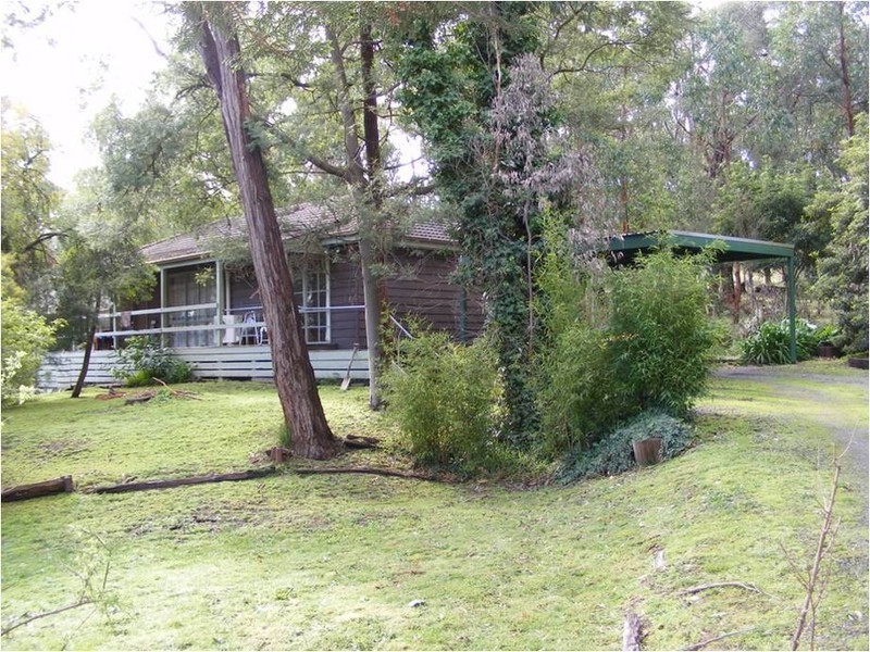 11 Mayo Court, Wandin North VIC 3139