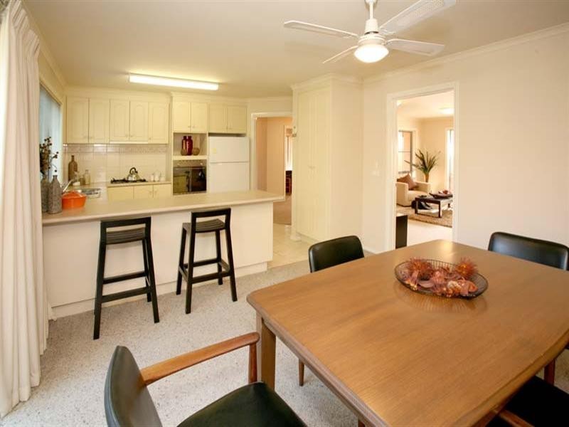 10 Kurrajong Way, Blackburn North VIC 3130