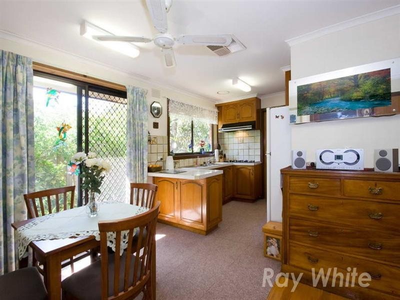 U3, 27 Park Close, Vermont VIC 3133