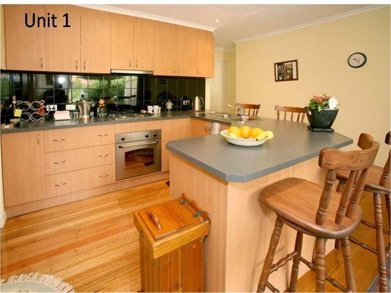 1/2 Page Street, Mitcham VIC 3132