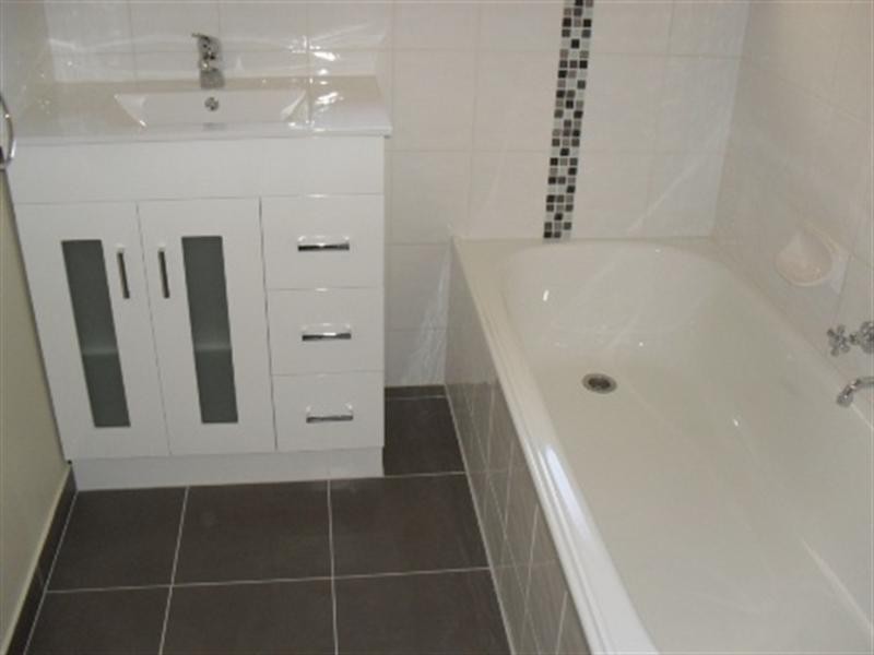 52 Crossman Drive, Croydon Hills VIC 3136