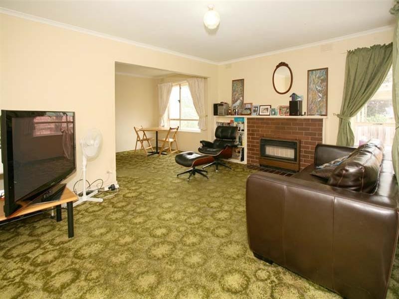 1 Jobert Court, Blackburn South VIC 3130