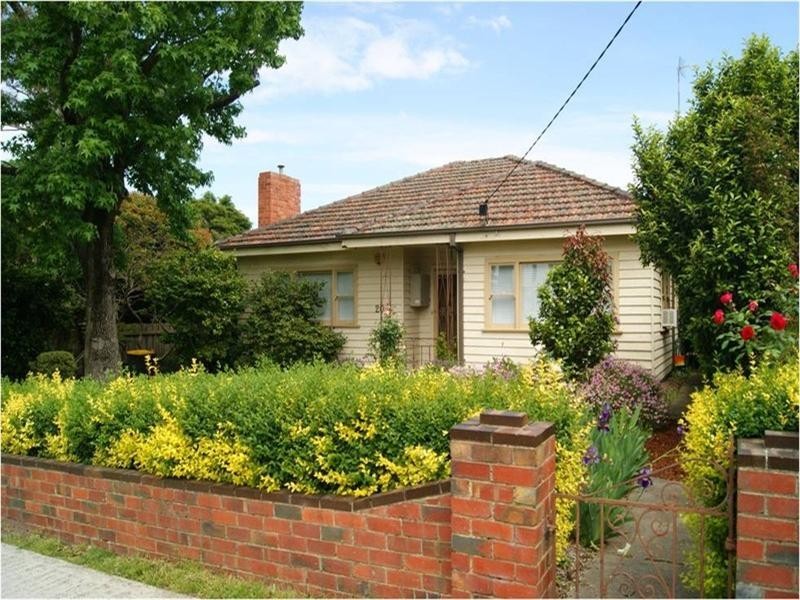 20 Vine Street, Blackburn VIC 3130