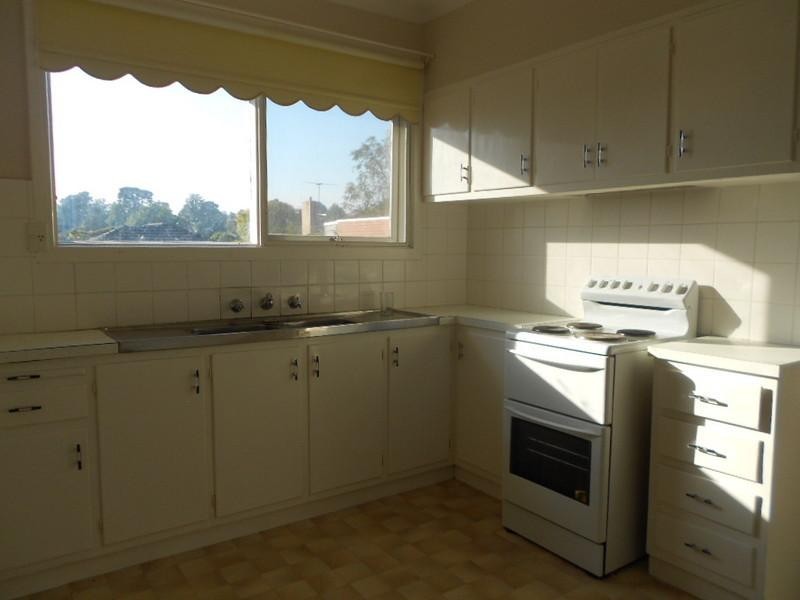 45 Eram Road, Box Hill North VIC 3129