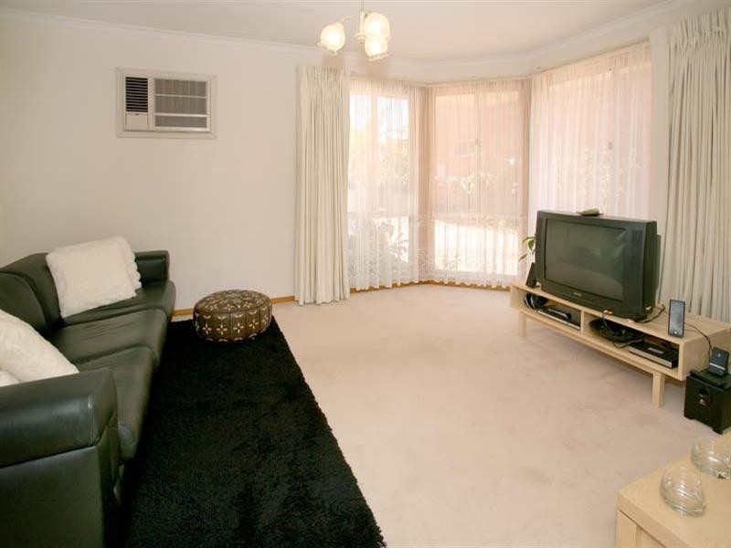 U4, 84-86 Roslyn Street, Burwood VIC 3125