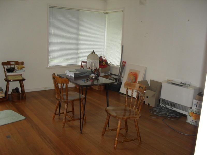 2/14 McClares Road, Vermont VIC 3133