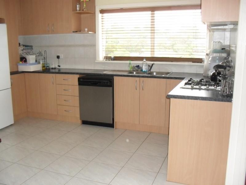 35A McCubbin Street, Burwood VIC 3125