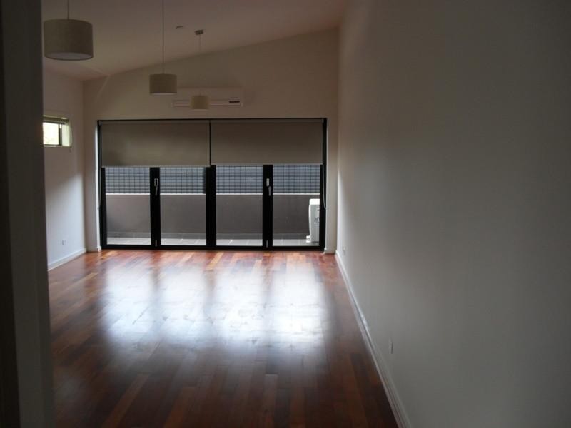 202/17 Station Street, Blackburn VIC 3130