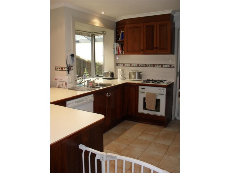 6 Cassinia Road, Templestowe Lower VIC 3107