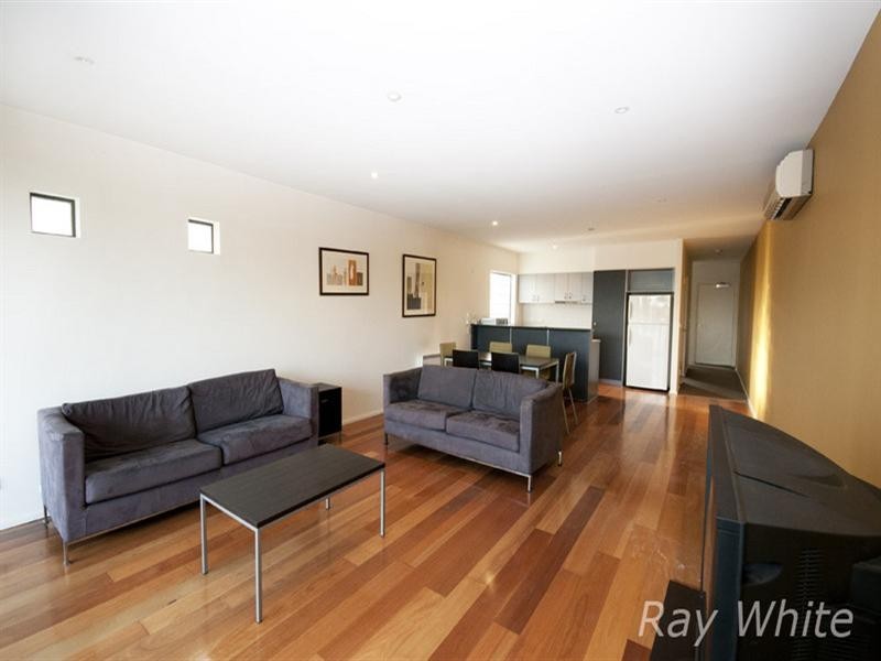 5/19-21 Railway Road, Blackburn VIC 3130