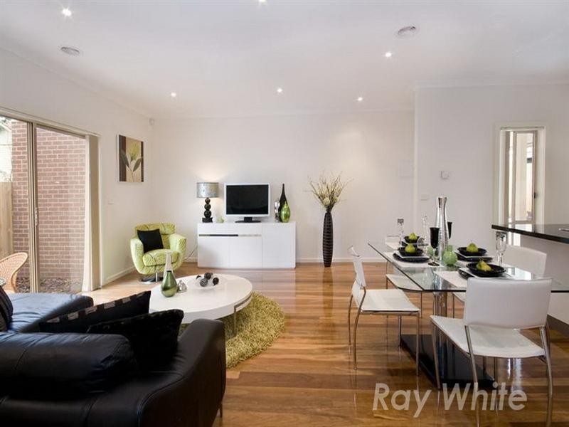 U3, 10a Donald Street, Blackburn South VIC 3130